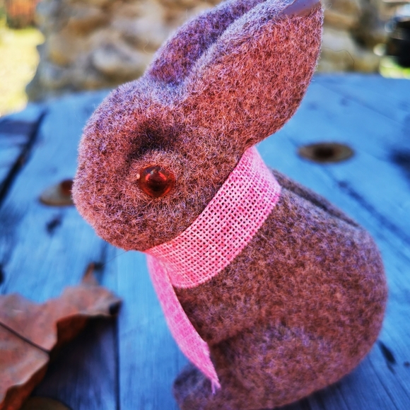 Vintage Flocked Bunny Rabbit Coin Bank - Picture 4 of 13